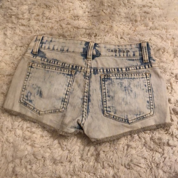 Carmar jean shorts - Picture 2 of 2